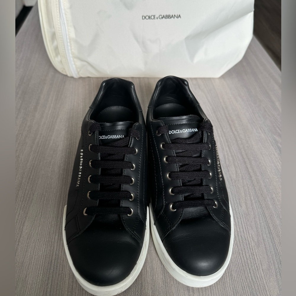 Dolce & Gabbana Women’s Black Leather Sneakers